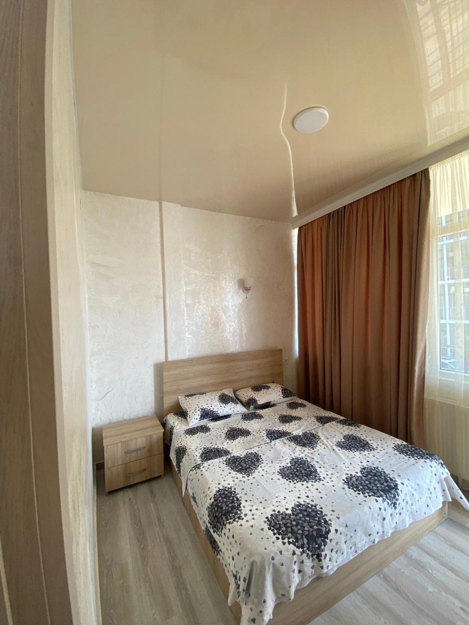 Sunshine Hotel Kvariati Luaran gambar
